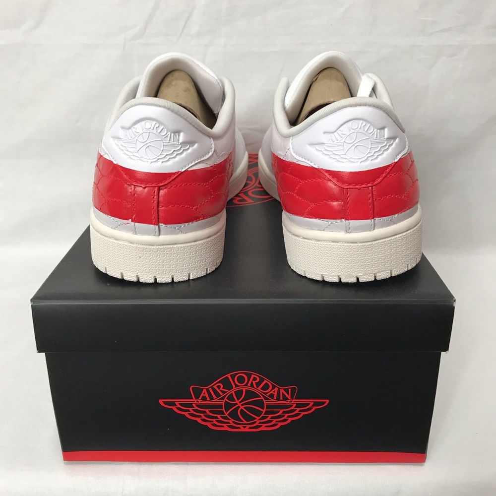 Jordan 1 Centre Court White University Red Size 10 - Picture 6 of 12